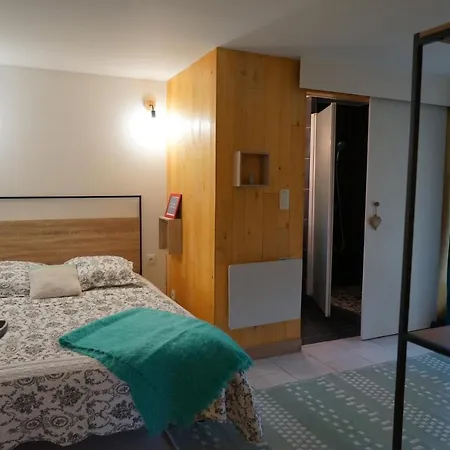 Superbe Appartement Au Calme De 1 A 3 Personnes Sarlat-la-Caneda Exterior photo